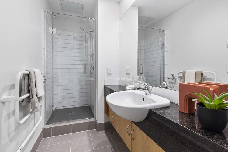 7h/42 Molesworth Street Thorndon_11