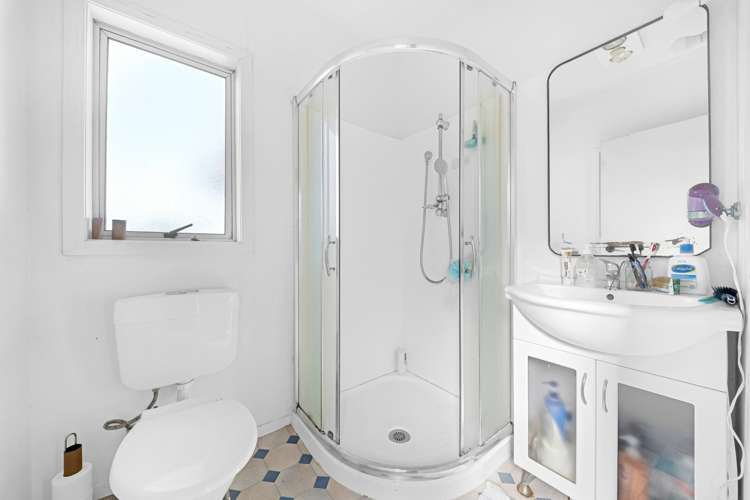 82 Wolverton Street Avondale_10
