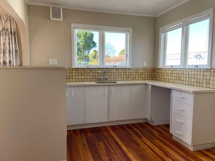 58 Coverdale Street Onekawa_4