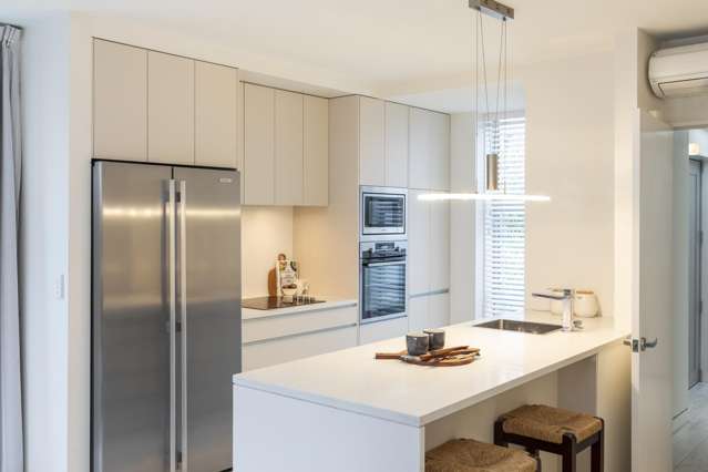 3/99 Aikmans Road Merivale_1