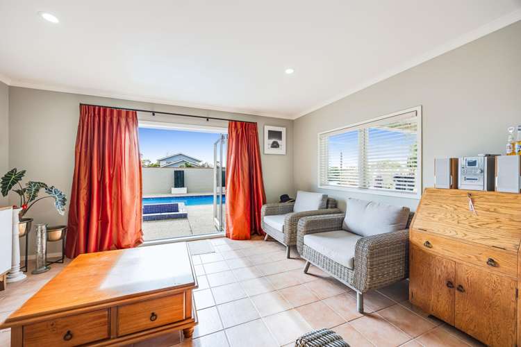 5 Tanoa Place Glendene_9