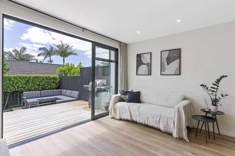 6/48 Salisbury Road Birkdale_3