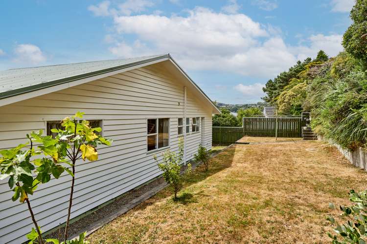 61 Churton Drive Churton Park_13