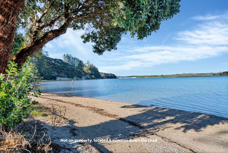 896 Whakapirau Road Maungaturoto_10