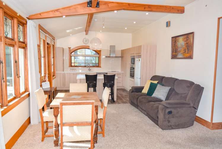 54 Earnslaw Street_3