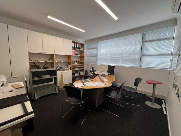 107 - 111 Felton Mathew Avenue St Johns_15