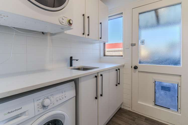 38 Bay View Road South Dunedin_8