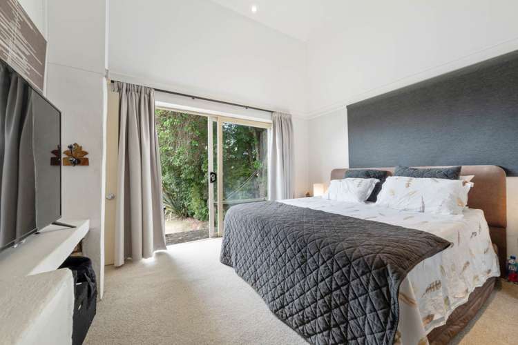 21 Roland Road Greenhithe_12