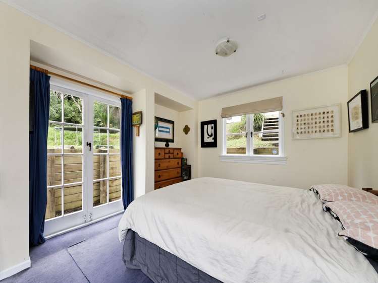 1188 Huia Road Huia_9