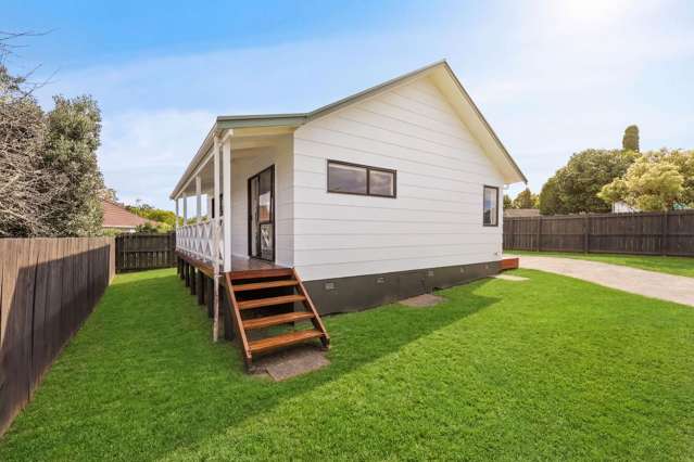 2/11 Hosking Place Clarks Beach_1