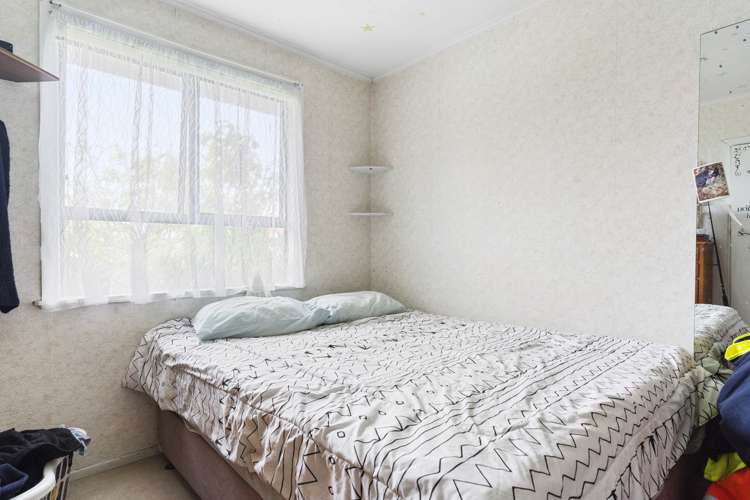 2 Kirton Crescent Manurewa_10