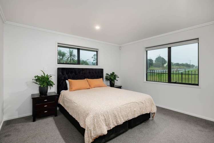 13 Riverglen Drive_5