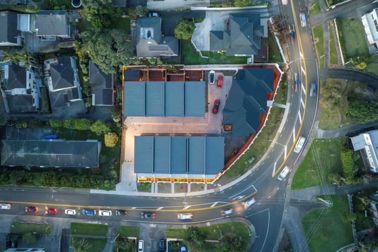10/403 Beach Road Mairangi Bay_17