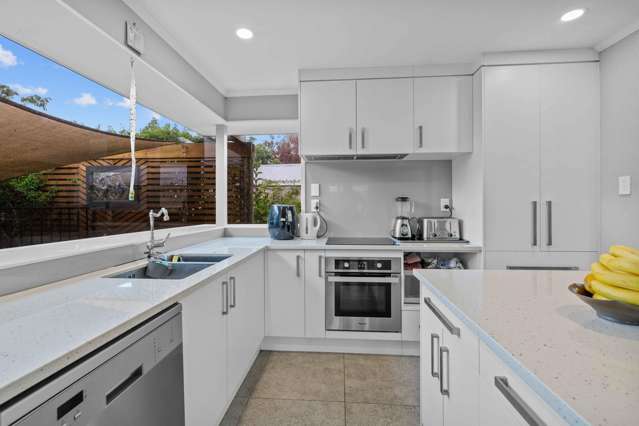 78 Pohutukawa Drive Pukete_3