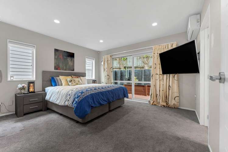 15 Farnol Street Hillsborough_13