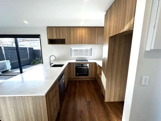 2/27 Kipling St Addington_2