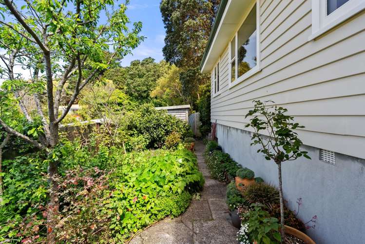 7 Doris Gordon Crescent Crofton Downs_21