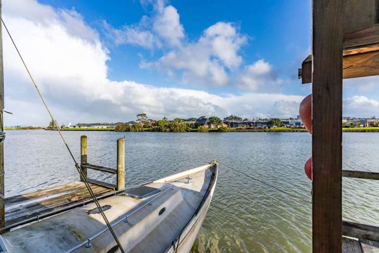 6155/50 Riverside Drive Riverside_16