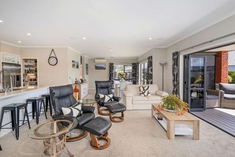 6 Roseberry Place Whitianga_13