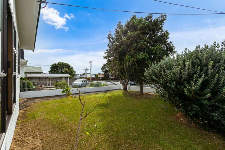 32 Gilliam Street New Lynn_3