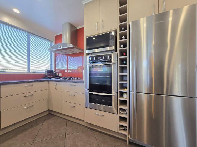 135 Hall Street Hokitika_5