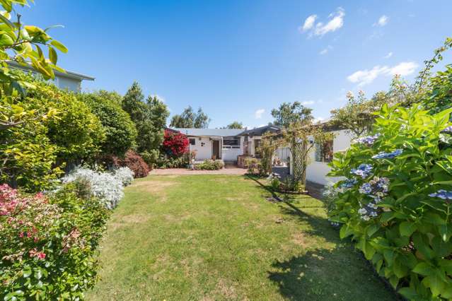 11 Parkland Crescent Terrace End_4