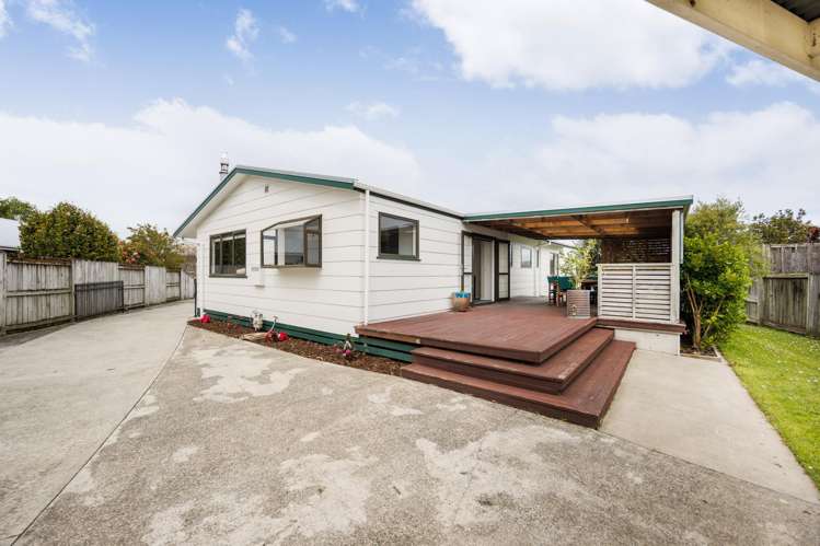 8 Mountfort Grove Feilding_13