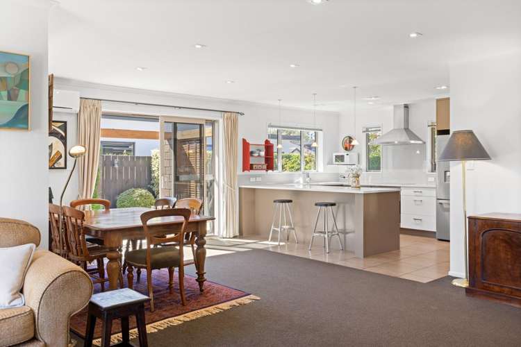 6 Evesham Lane Springlands_9