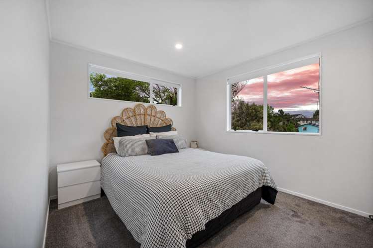 24 Halloran Place Massey_13