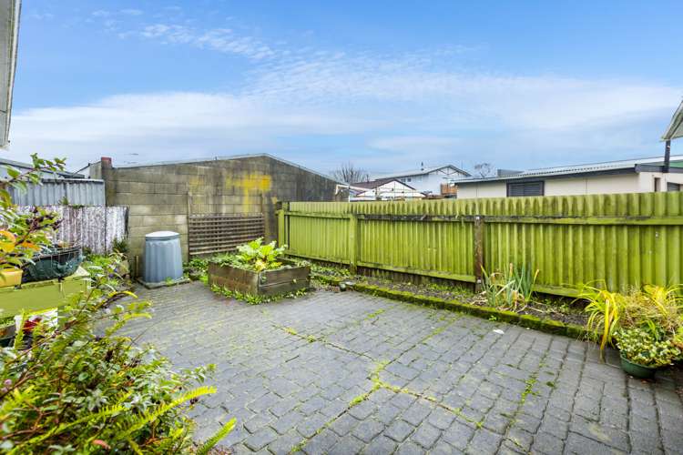 2/10 Ponderosa Grove Maoribank_16