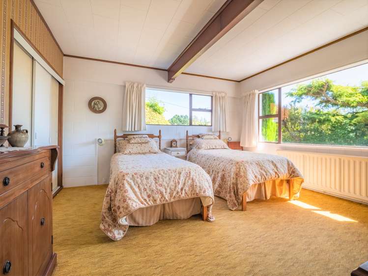 12 Riselaw Road Calton Hill_12