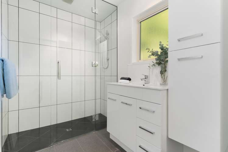 39 Beauford Place Parklands_11