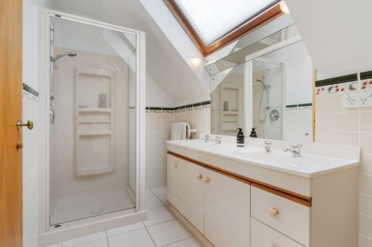 5b Kinder Place Meadowbank_13