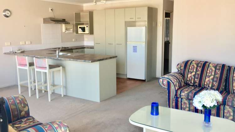 12/340 Gulf Harbour Drive Gulf Harbour_8