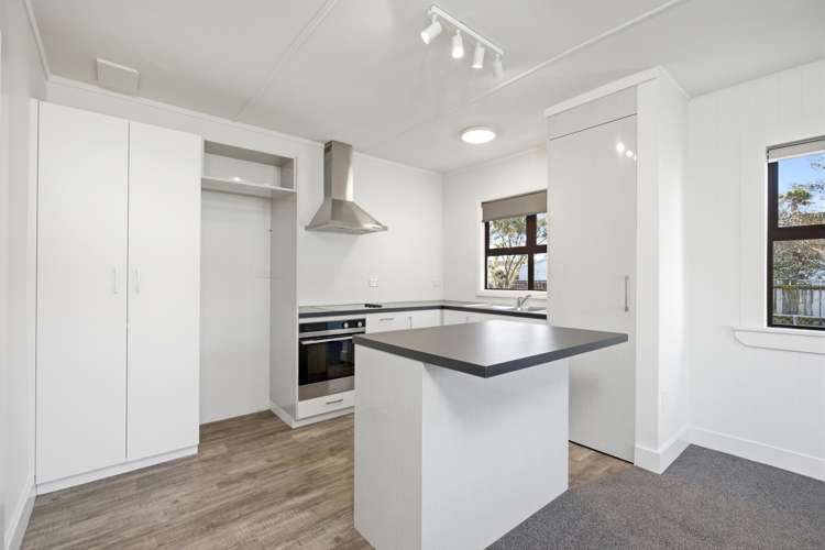 24 & 24A Gladstone Road Richmond_4