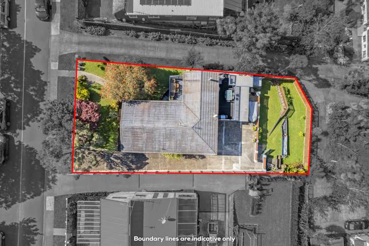 61 Daffodil Street Titirangi_23