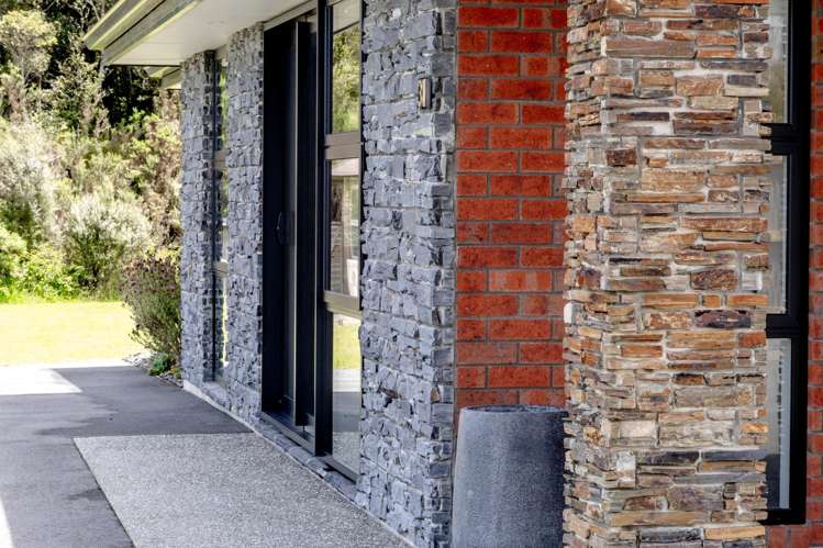 31 Racecourse Terrace Rise Hokitika_25