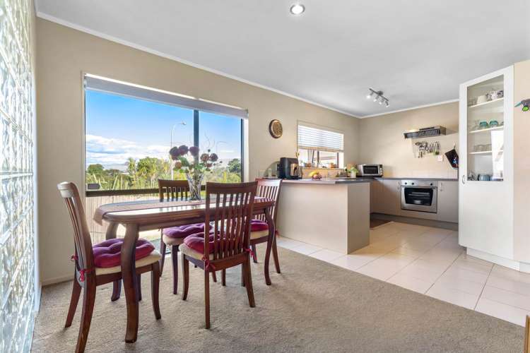 9 Stockton Place Glendene_11