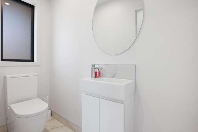 6 & 8/424 Gloucester Street Linwood_4