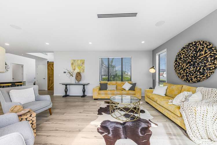 53 Maurice Kelly Road Wainui_7