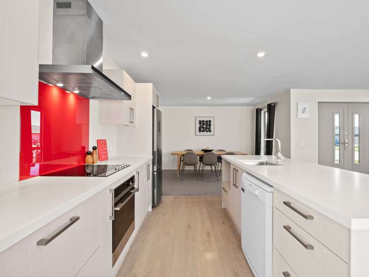 1 Violet Way Lower Shotover_5