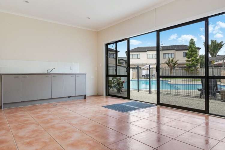 62 Skip Lane East Tamaki_11