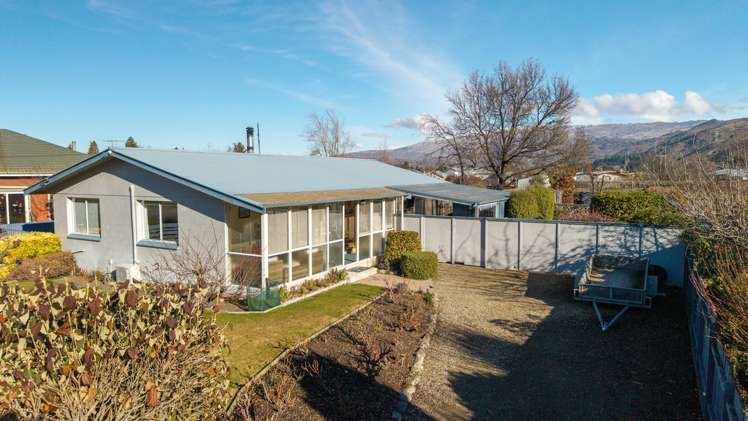 83 Hazlett Street Clyde_19