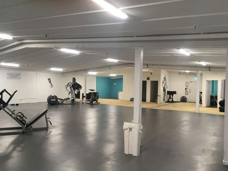 Level 1, 168-182 Main Street Hutt Central_1