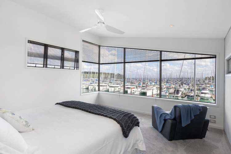 26 Rue Damarres Gulf Harbour_18