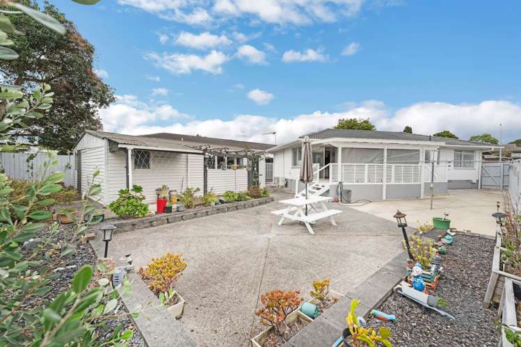 12 Suwyn Place Weymouth_25
