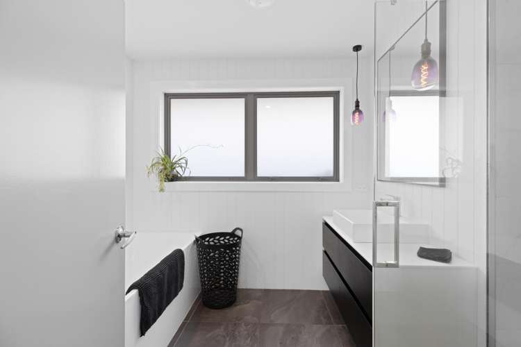 87 Cotswold Avenue Bishopdale_12