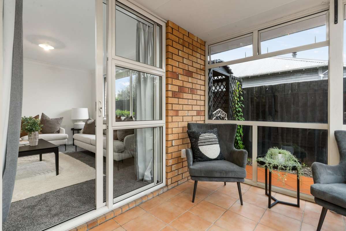 1/145 Simeon Street_2