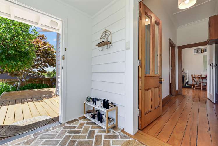 75 Tuhikaramea Road Dinsdale_6