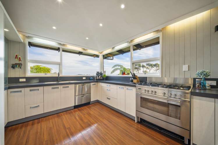 54 Tainui Road Titirangi_9